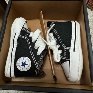 NWT CONVERSE Baby Chuck Taylor All Star Cribster Canvas Sneaker- Size 1